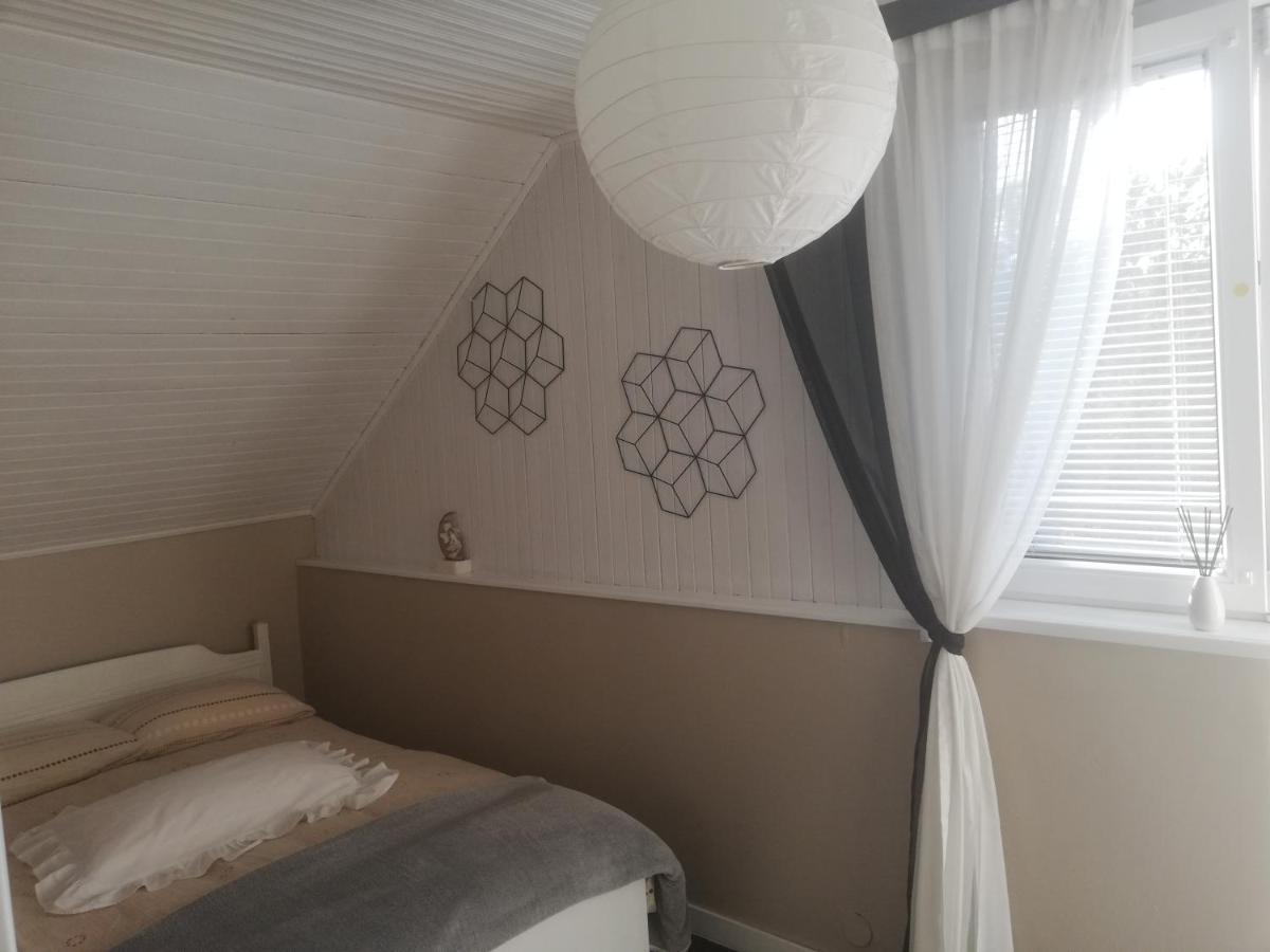 Cudodomek Na Mazurach W Woszczelach Kolo Elku Exterior foto